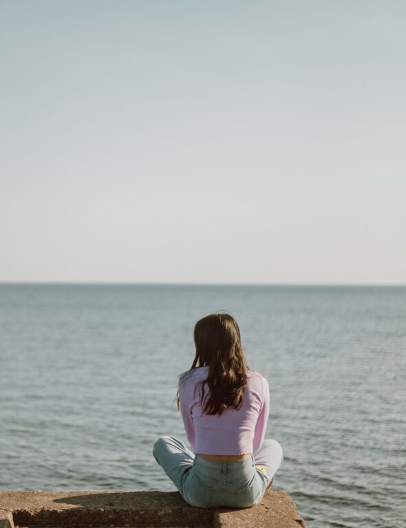 Mindful Breaks You Can Take in Five Minutes to Refresh Your Day
